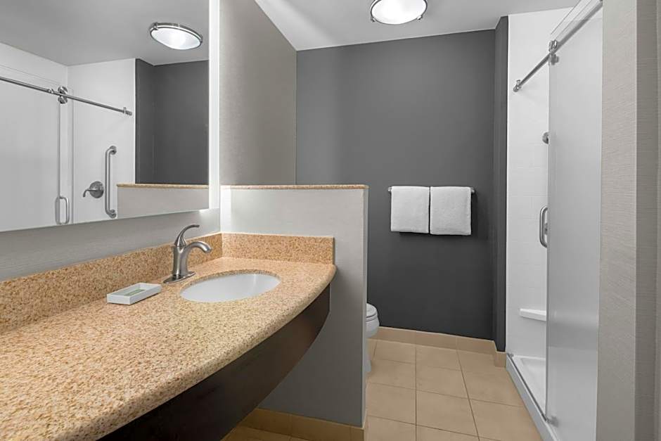 Courtyard by Marriott Houston Kingwood