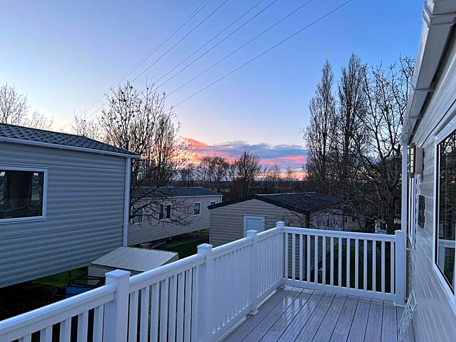 Laguna- Rockley Park Poole