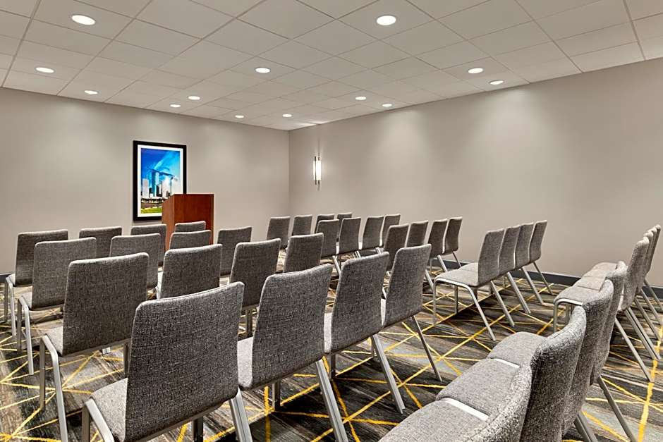 Holiday Inn Houston Intercontinental Airport By IHG