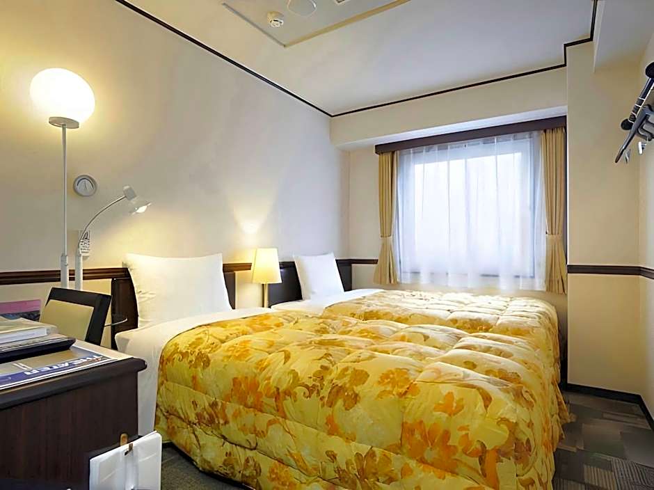 Toyoko Inn Nara Shin-Omiya Ekimae