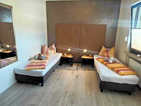 Twin Room with Bathroom