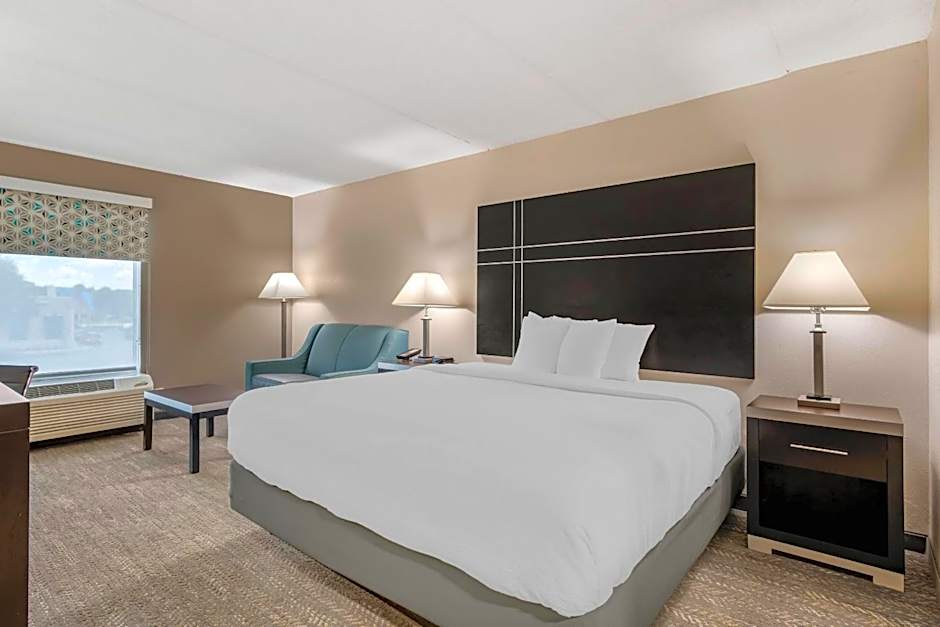 Quality Inn & Suites Union City - Atlanta South
