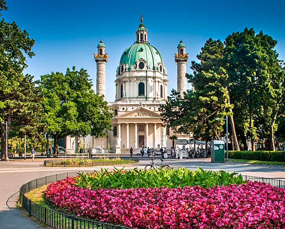 St Christopher's Vienna