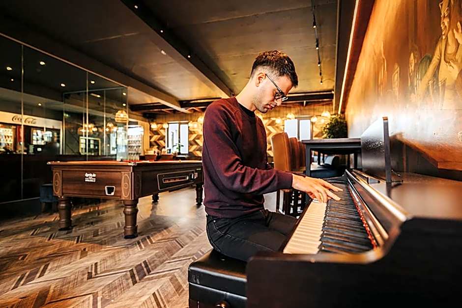 Kinlay Hostel Eyre Square