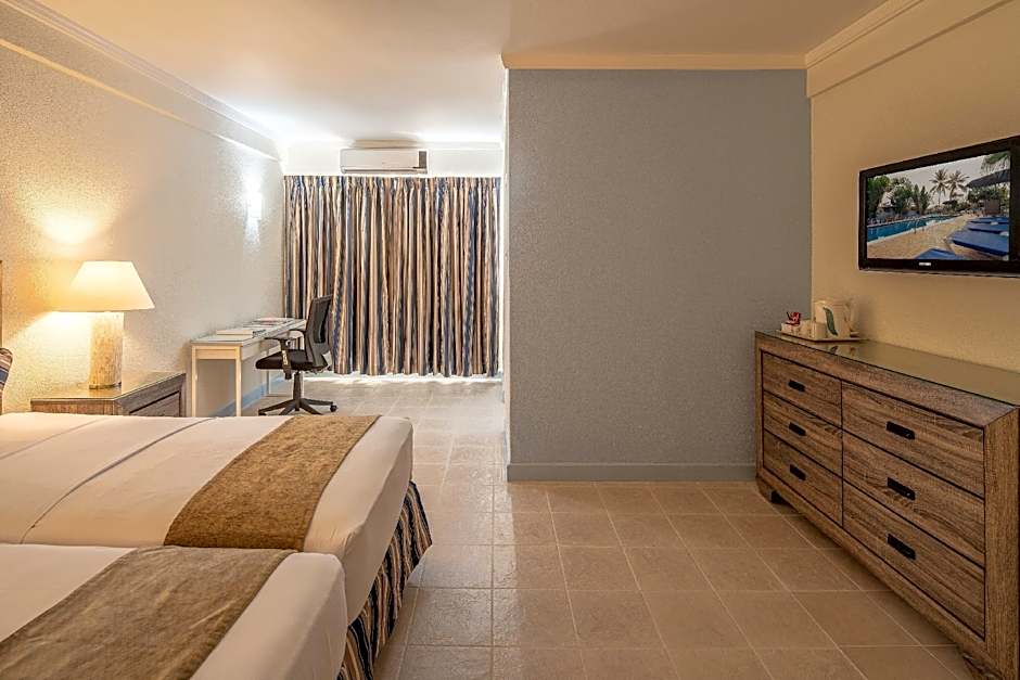 Time Out Hotel
