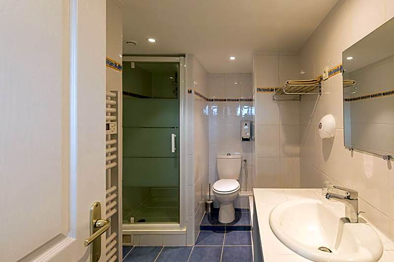 Cit'Hotel Le Regina Bordeaux Gare Saint-Jean