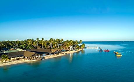 Plantation Island Resort