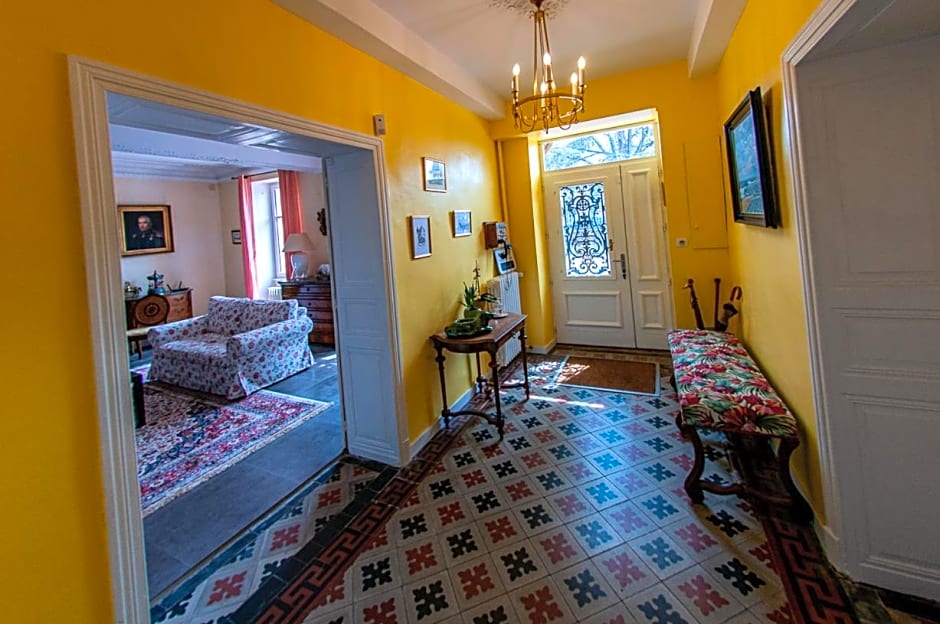 Au Puy Des Vérités