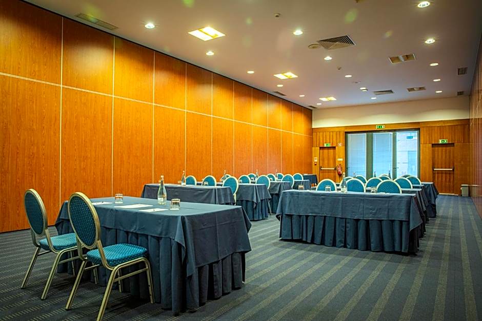 VIP Executive Santa Iria Hotel