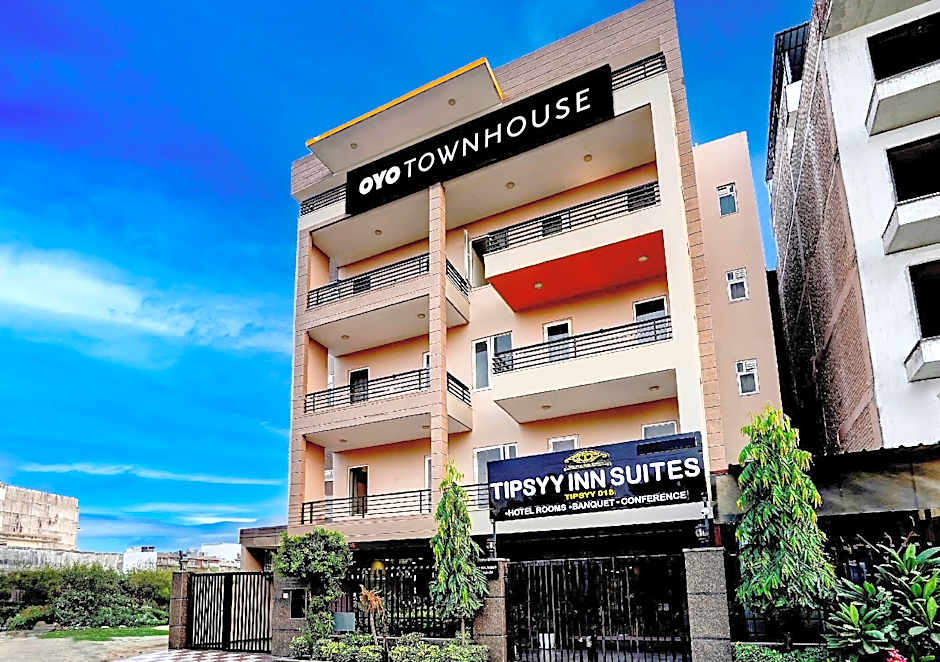 OYO Townhouse 203, Sector 57