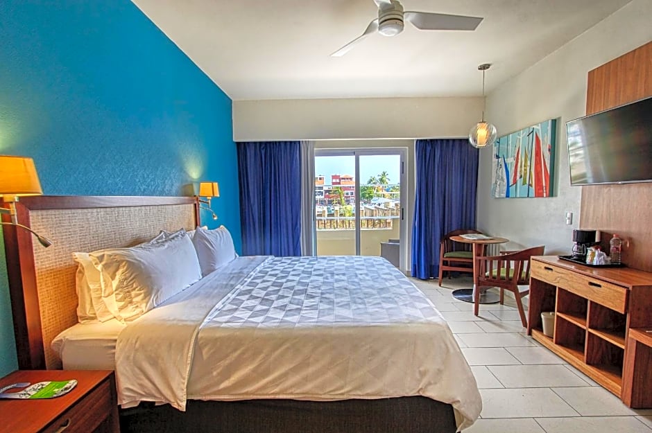 Holiday Inn Huatulco By IHG