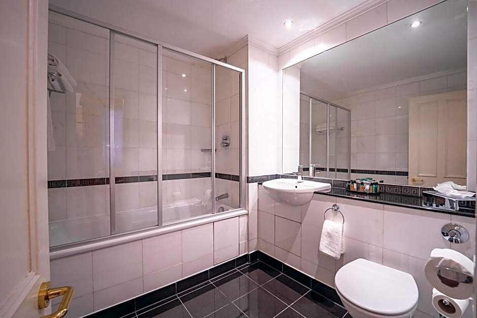 Grange Buckingham Hotel