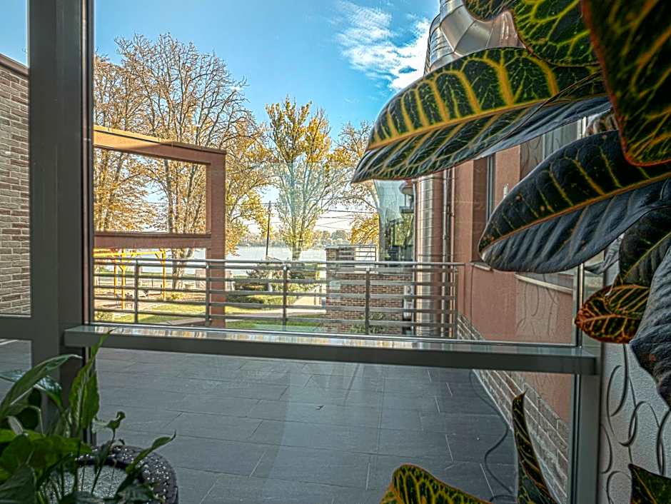 Holiday Beach Budapest Wellness Hotel with Sauna Park