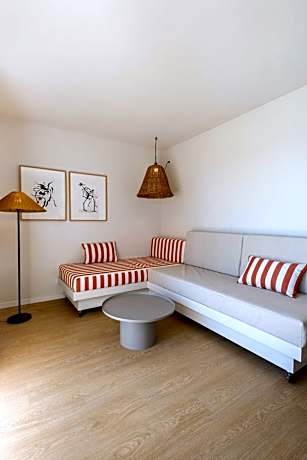 Suite with Sea View