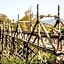 Hotel Selwo Lodge - Animal Park Tickets Included