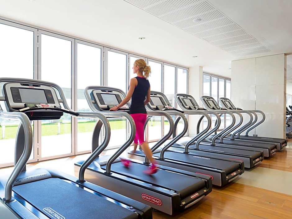 Adagio Abu Dhabi Al Bustan Hotel