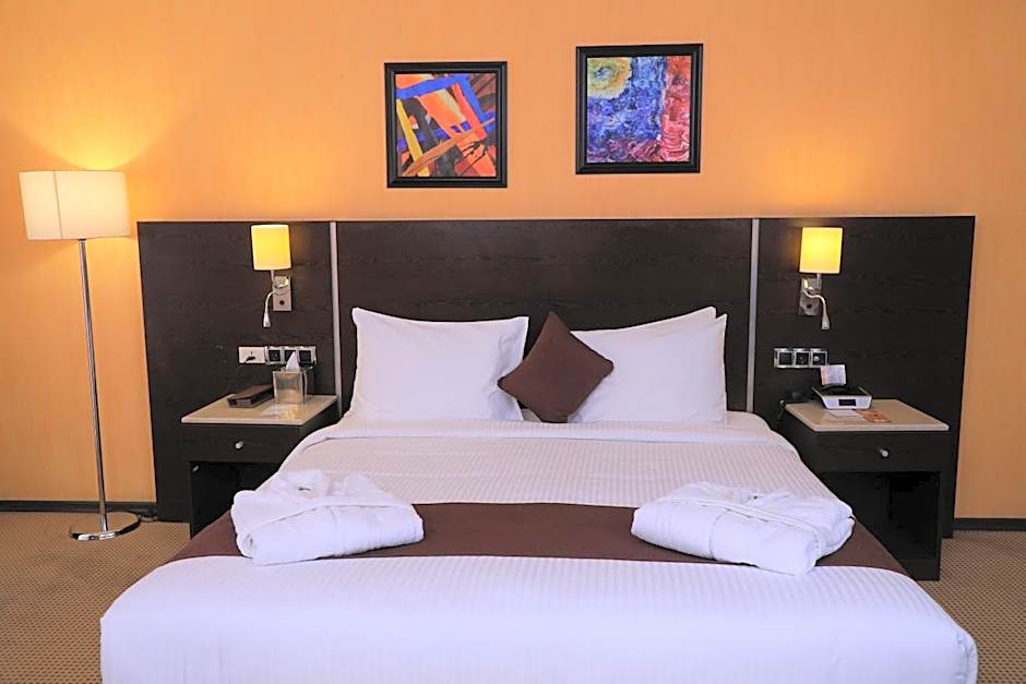 Cassiopeia Hotel