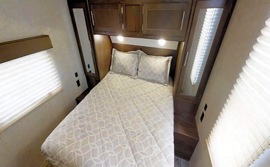 Grand Canyon RV Glamping