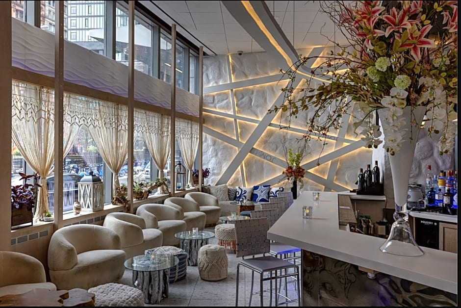 The Washington Hotel by LuxUrban