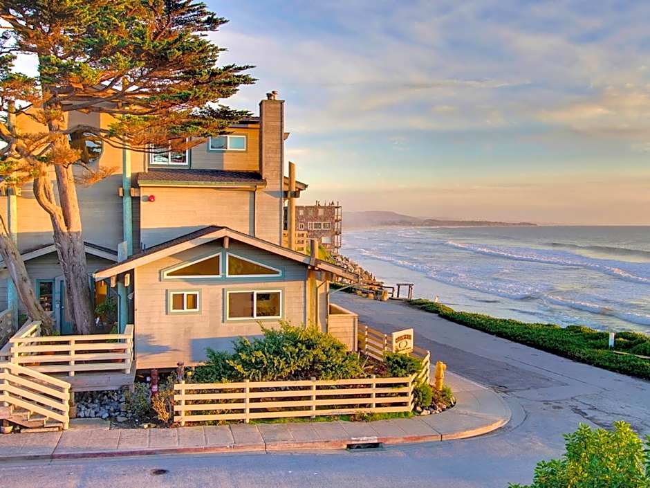 Cypress Inn on Miramar Beach