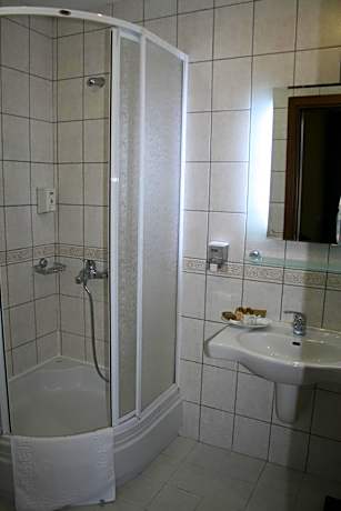 Triple Room with Garden View