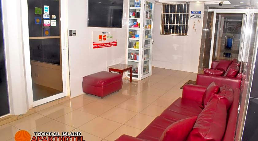 Tropical Island Apartahotel