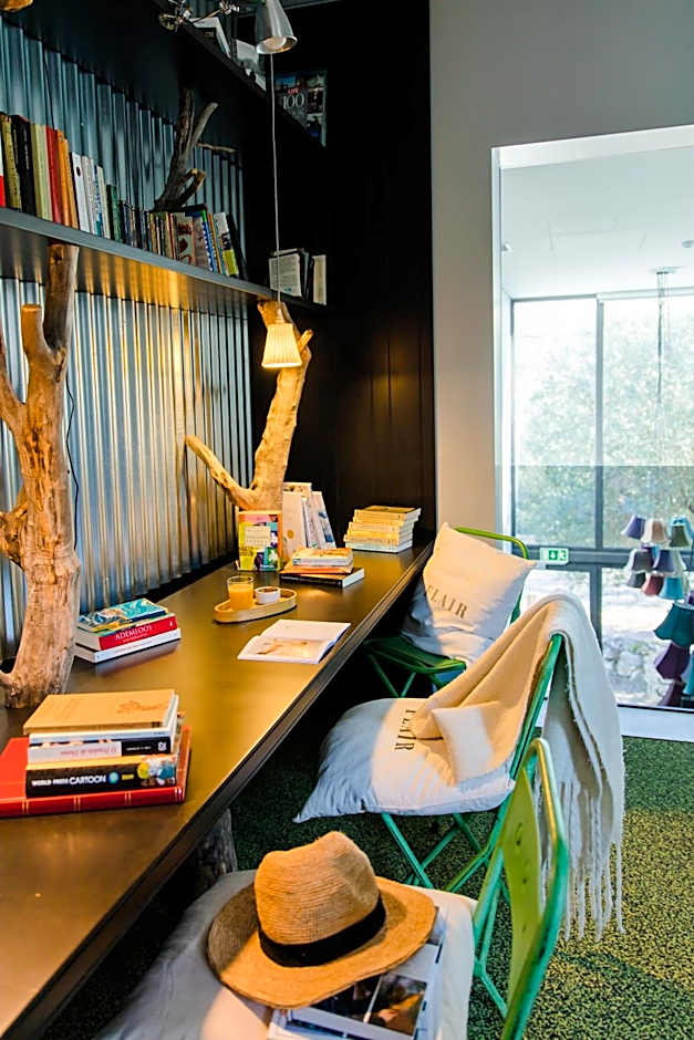 Cooking and Nature - Emotional Hotel