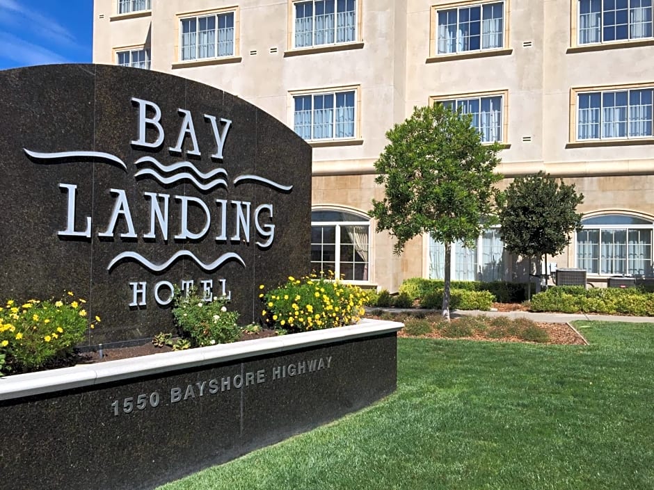 Bay Landing Hotel