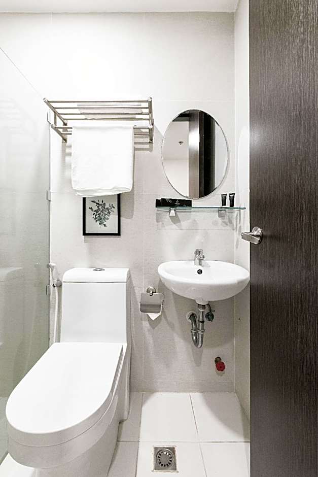 Artemis Place Makati Hotel