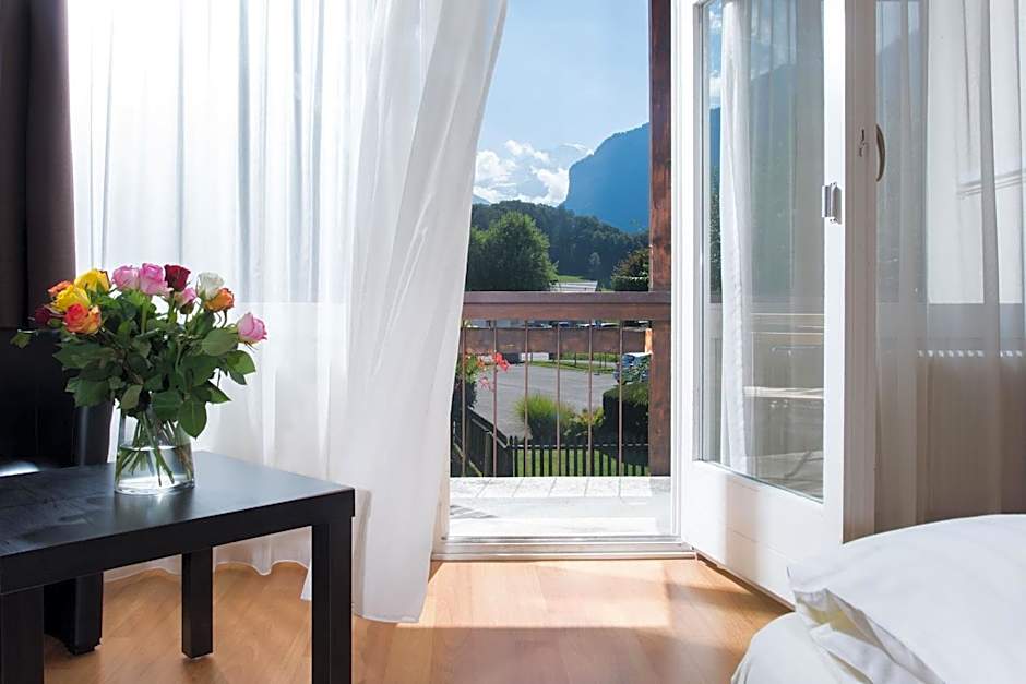 Jungfrau Hotel Annex Alpine-Inn