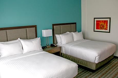Standard Room with Two Queen Beds
