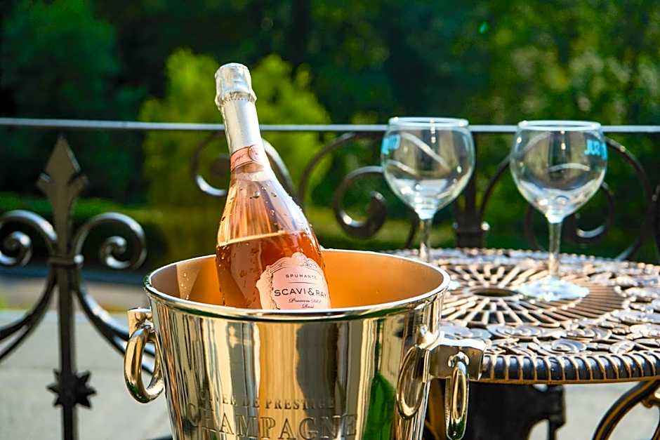 VILLA FIRST im Sophienhof