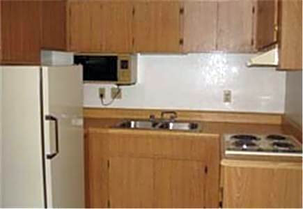 Colonade Motel Suites