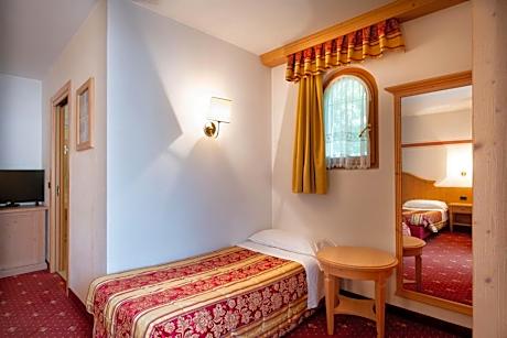 Double Room with Extra Bed