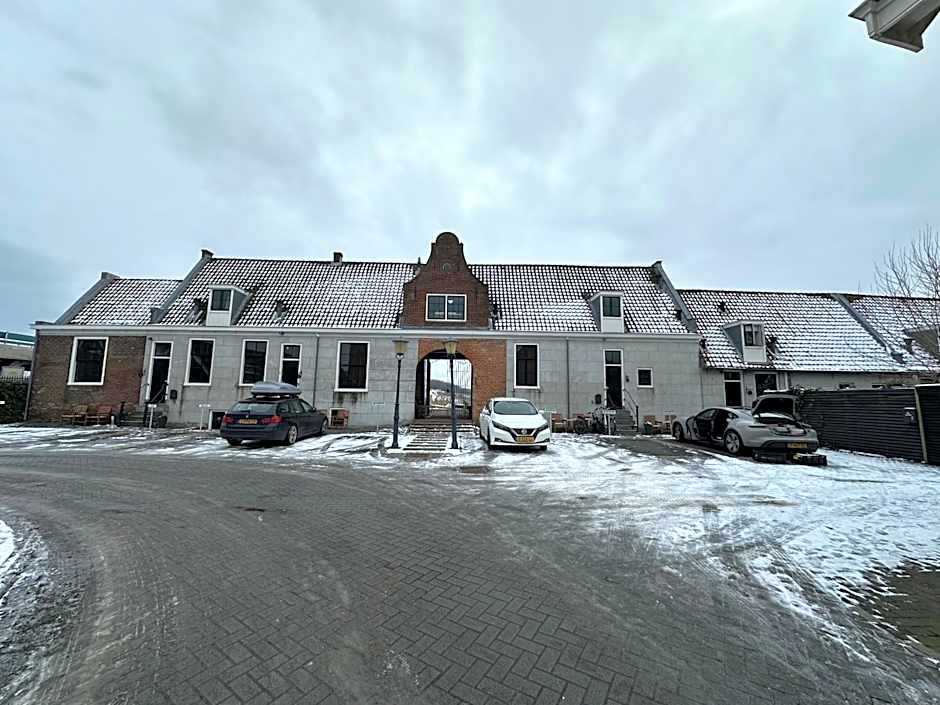 HUISJES AAN DE AMSTEL - Your home away from home