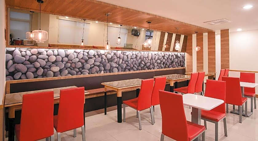 KIWI EXPRESS HOTEL-Taichung Station Branch 1