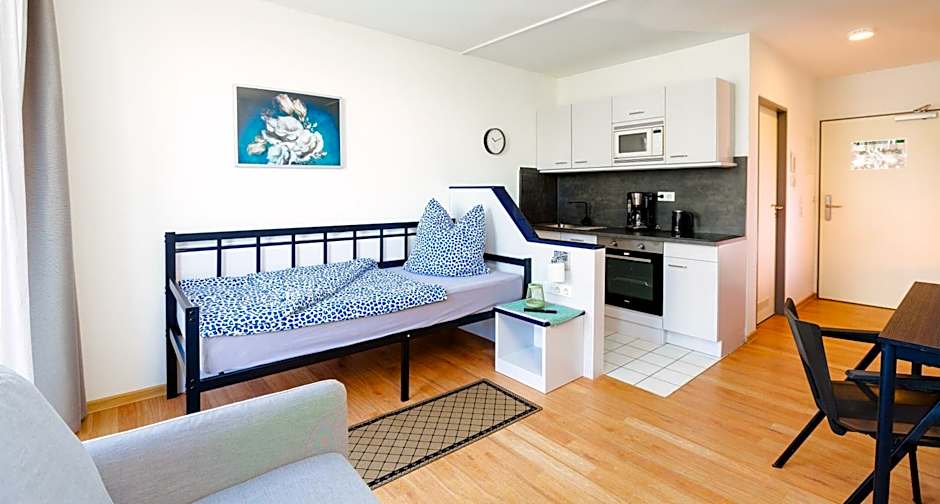 MAGNET Boardinghouse