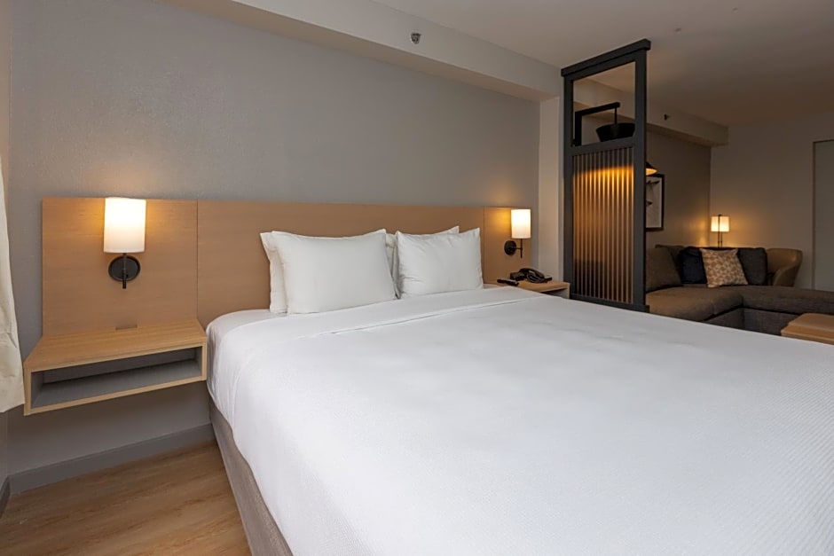 Hyatt Place Atlanta Alpharetta North Point Mall
