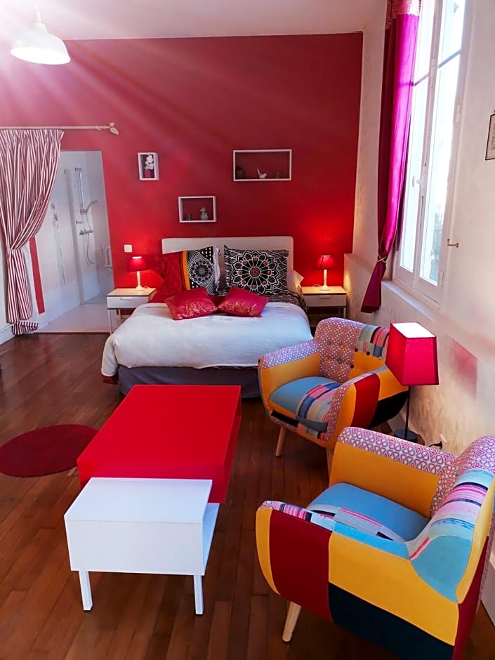 Aux Portes du Château