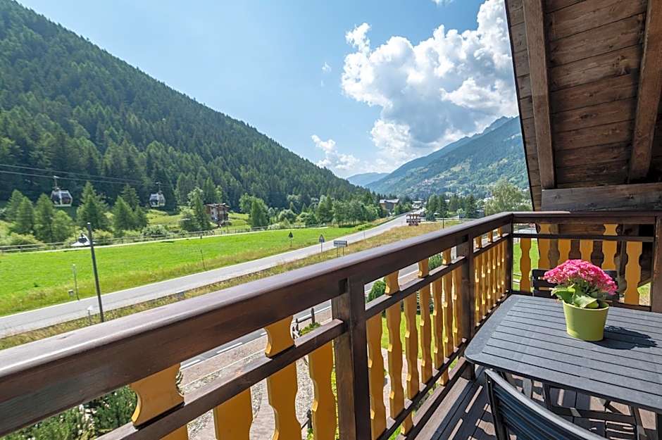 MONOLOCALE STELLALPINA - PONTE DI LEGNO-