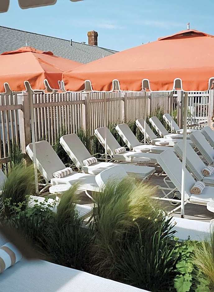 The Beachside At Nantucket