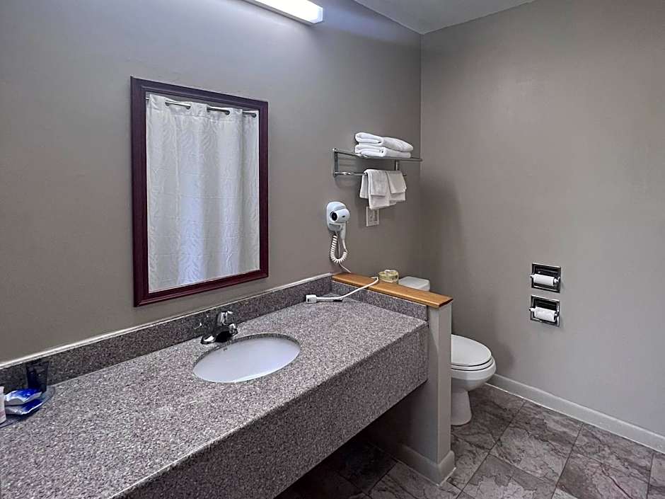 Rodeway Inn & Suites Hershey Chocolate Avenue