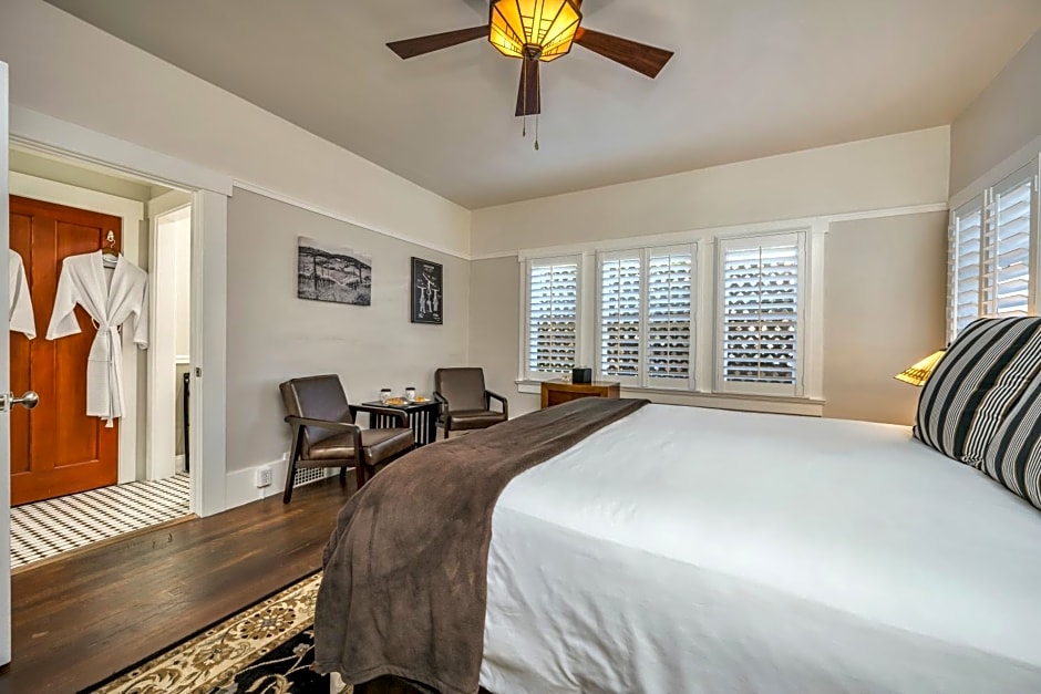 Craftsman Inn