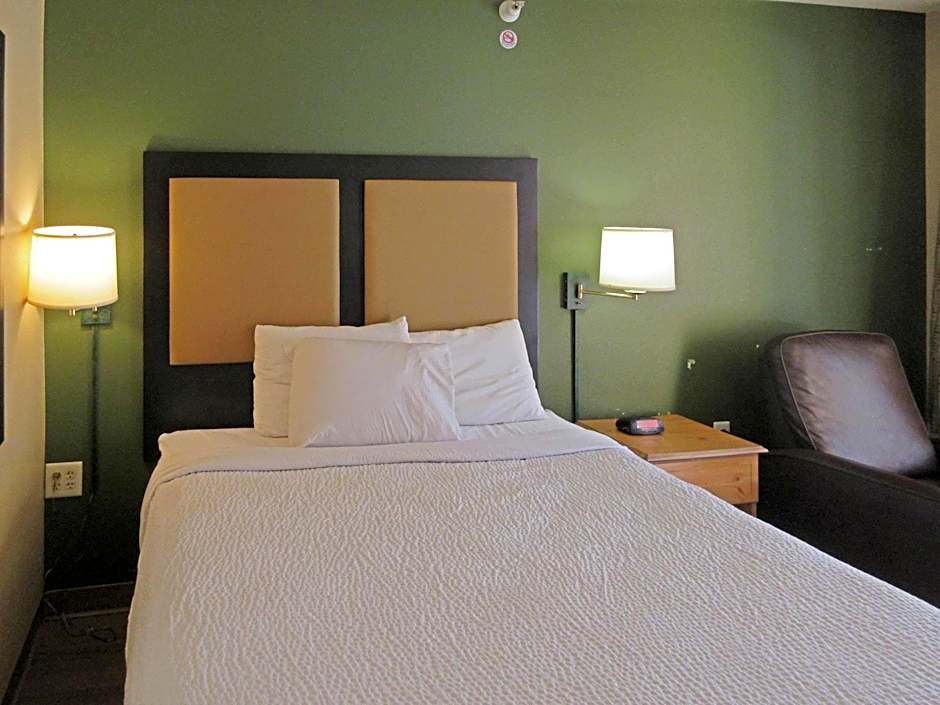 Suburban Studios Raleigh - Crabtree Valley