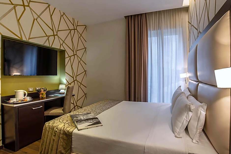 Catone District Hotel