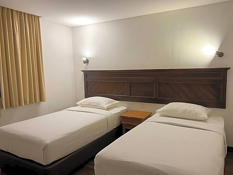 Parama Hotel