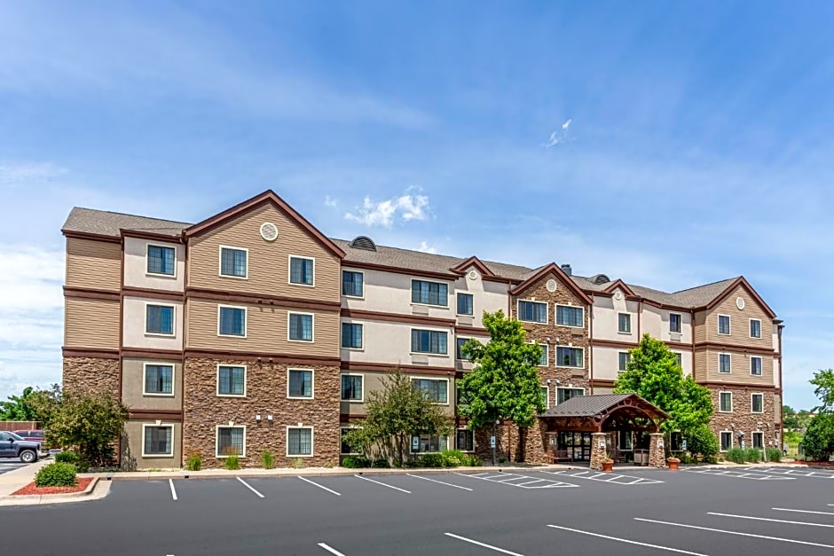 Staybridge Suites Davenport