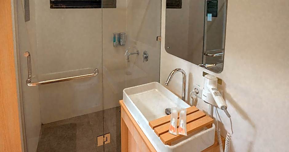 Bobocabin Cikole, Bandung