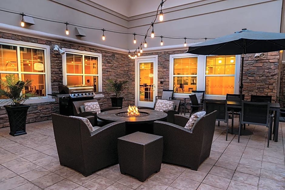 Residence Inn by Marriott Corona Riverside