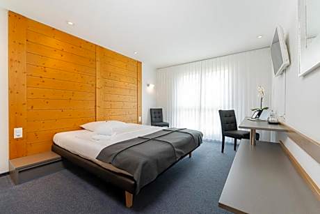 Double Room with King Size Bed